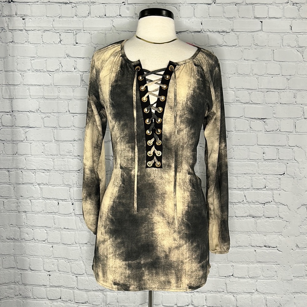 ✨Ariella Long Sleeve Top-Lace Up-Black and Tan Tye Dye🖤🤎